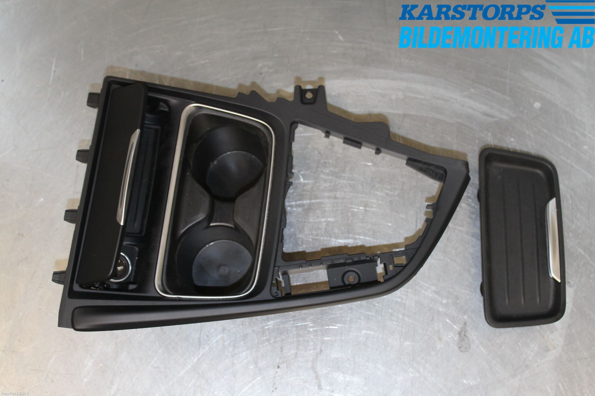 BMW 4 F36 Gran Coupé 14-20 Innr Konsoll-Lomme