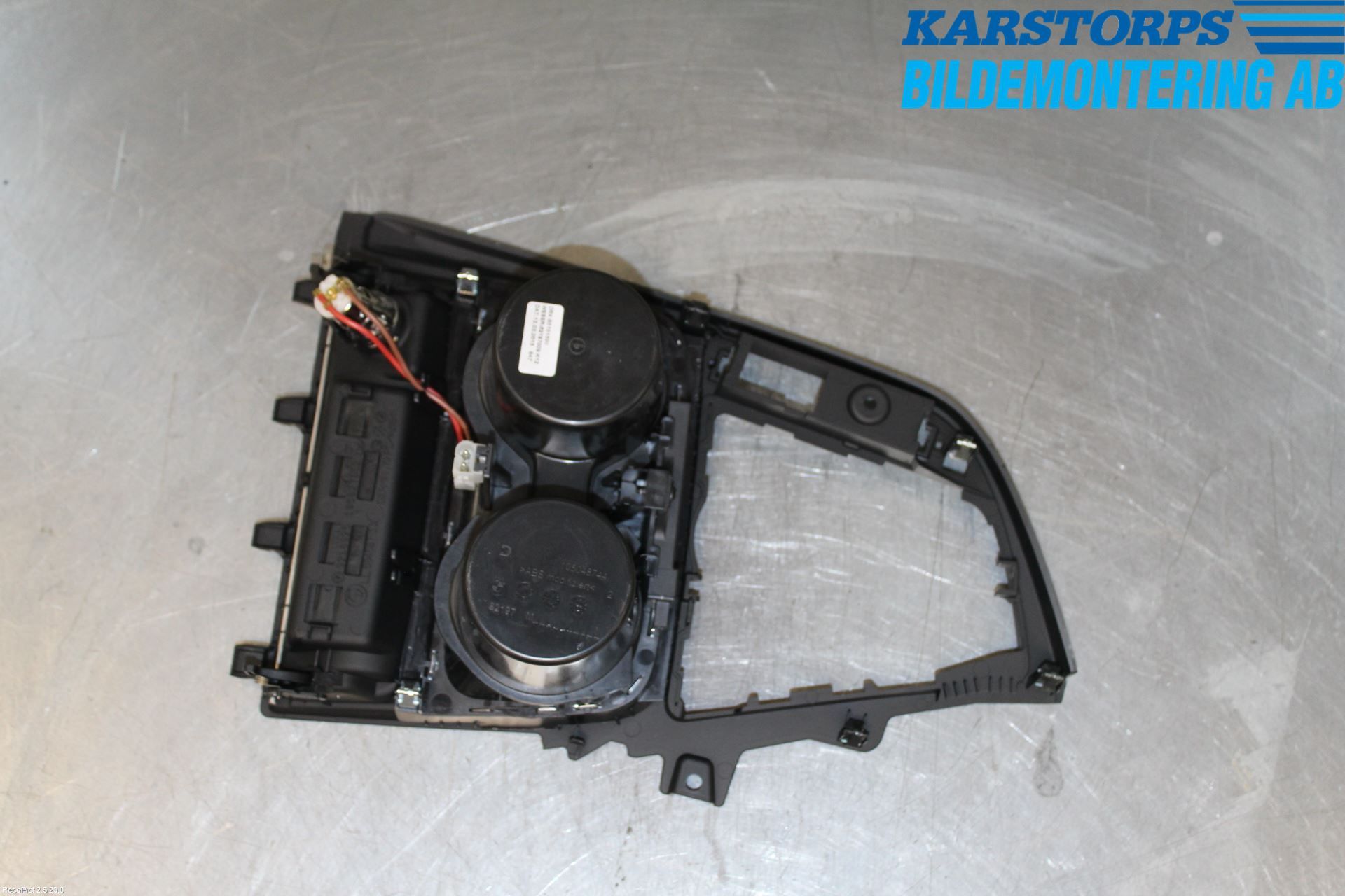 BMW 4 F36 Gran Coupé 14-20 Innr Konsoll-Lomme