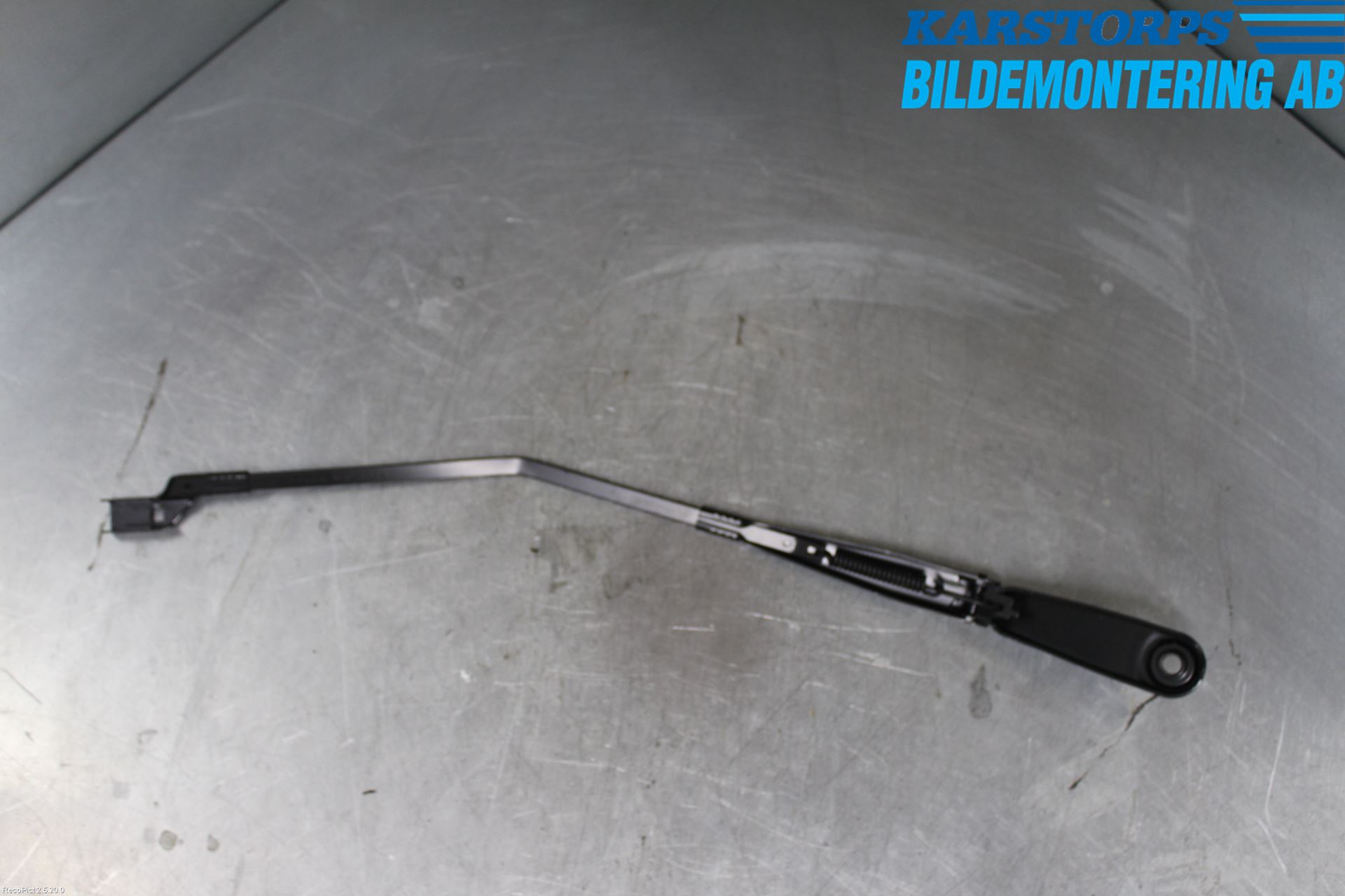 Volvo V40 12-19 Viskerarm-Armer Frontrute