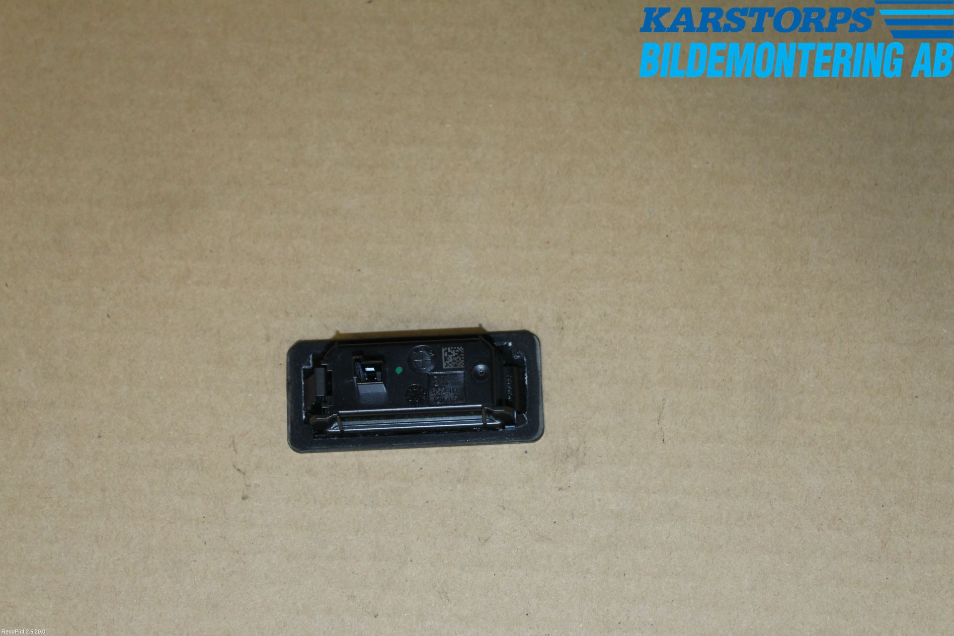 BMW 3 F30/F31/F80 12-19 Skilt Belysning