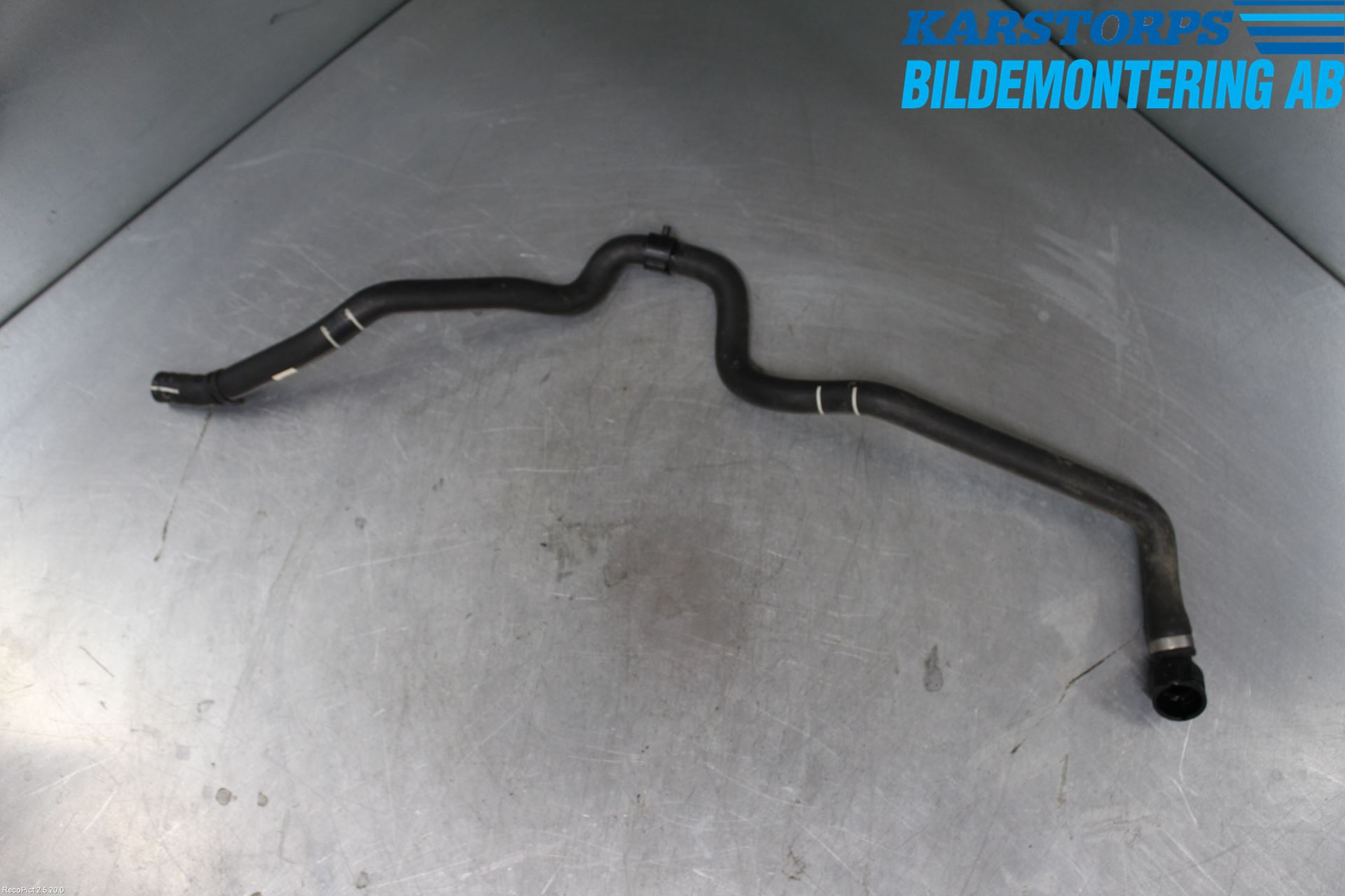 BMW 3 F30/F31/F80 12-19 Radiator Slange