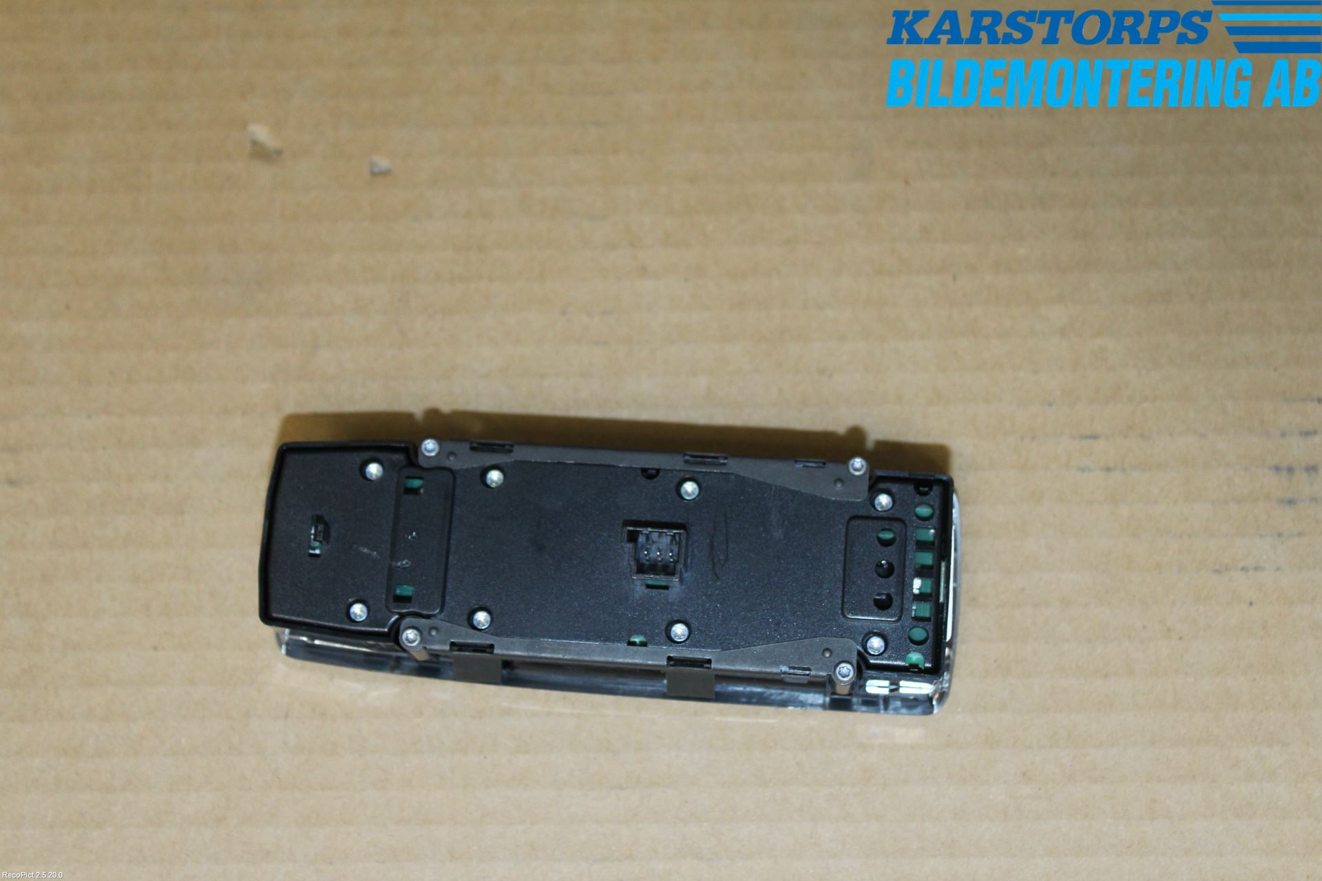 Mercedes-Benz MB GLA-KLASS (X156) 13-20 Bryter Vindusheis
