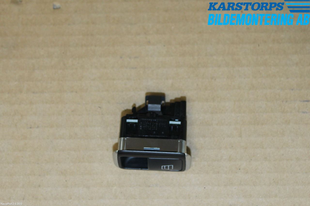Mercedes-Benz MB GLA-KLASS (X156) 13-20 Bryter Vindusheis