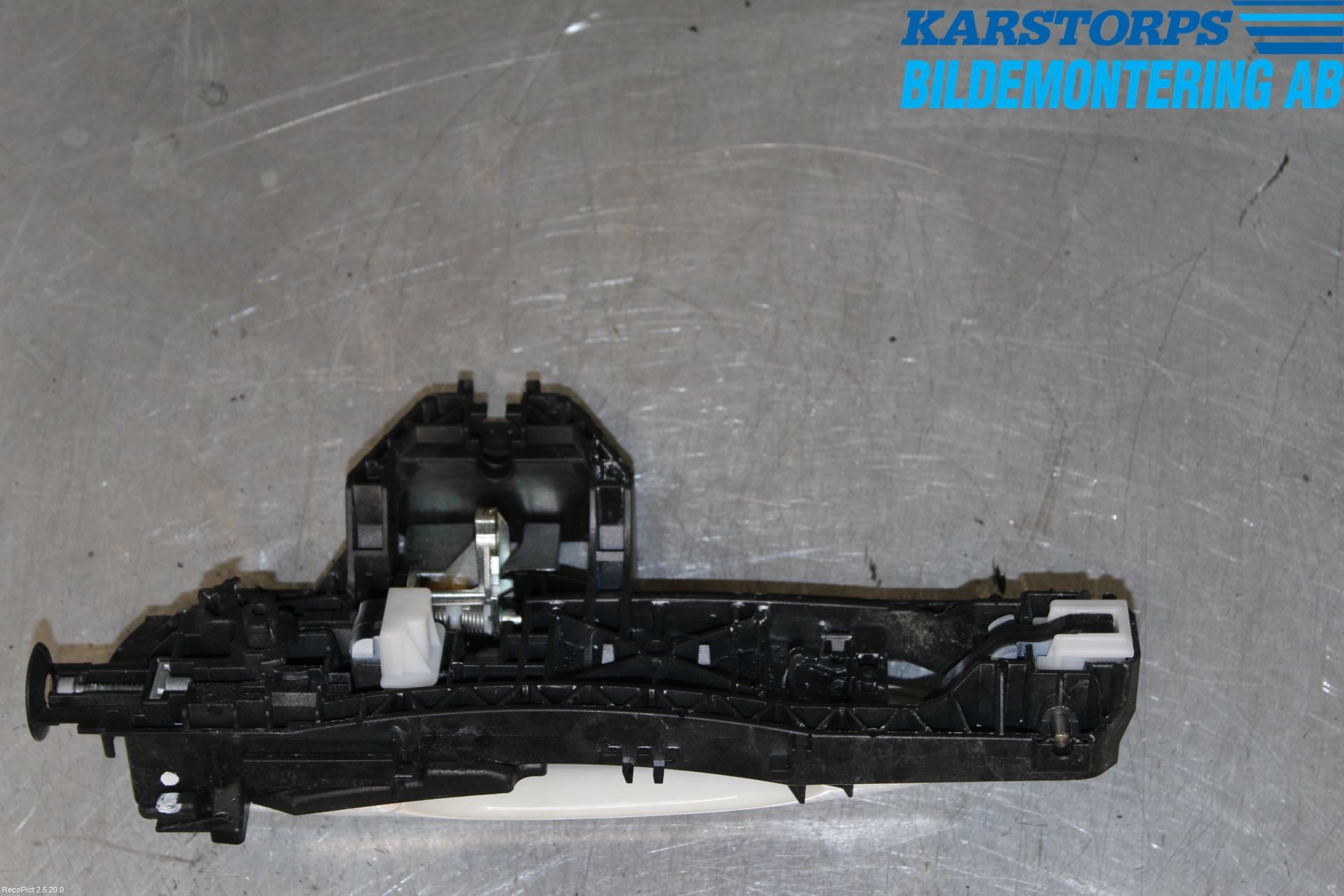 Mercedes-Benz MB GLA-KLASS (X156) 13-20 Dørhandtak Ytre Høyre