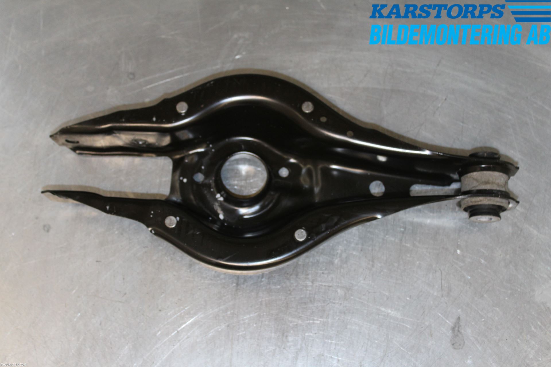 BMW 3 F30/F31/F80 12-19 Bærearm Bak Høyre