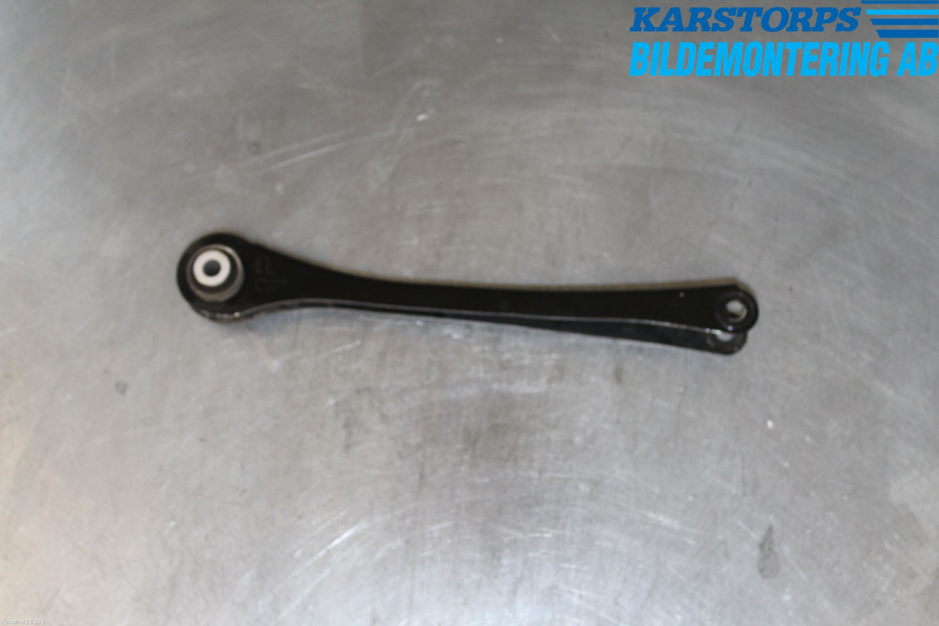 BMW 3 F30/F31/F80 12-19 Bakaksel Momentstag