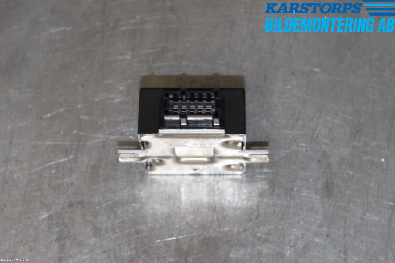 BMW 3 F30/F31/F80 12-19 Styreenhet Drivstoffpumpe