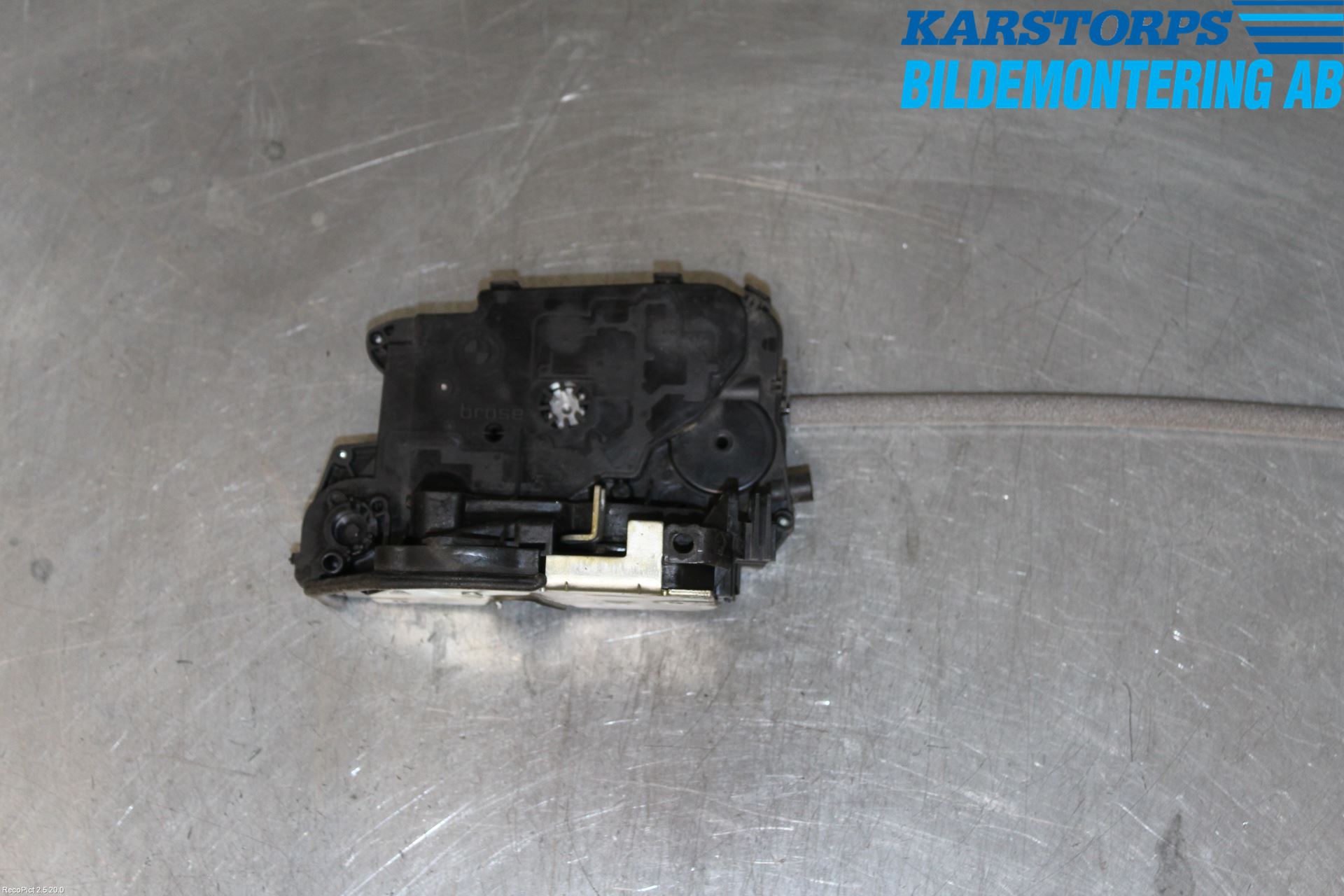 BMW 3 E90/91 SED/TOU 05-12 Dørlås - Låsekasse