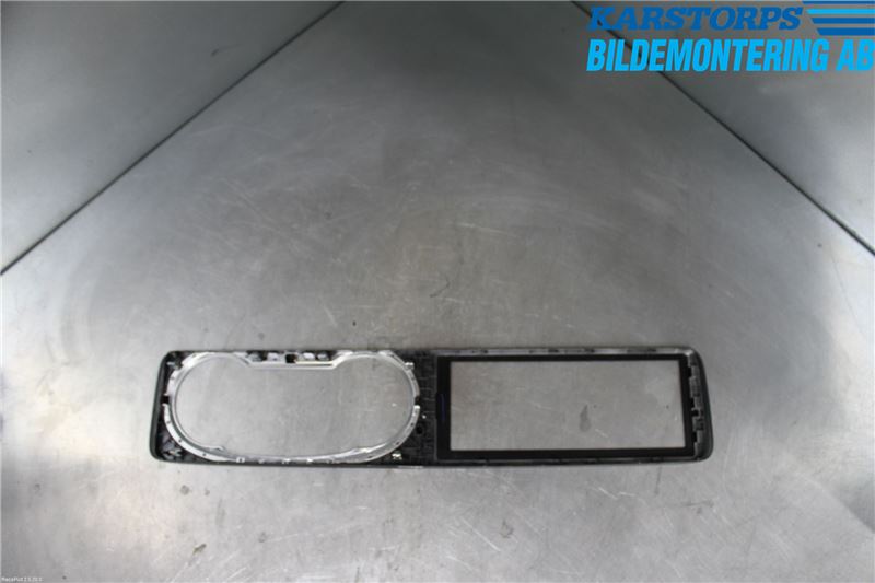 Mercedes-Benz MB E-KLASS (W213) 16-23 Instrument Ramme