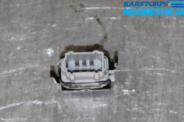 Renault TRAFIC   02-14 Strömställare Antisladd
