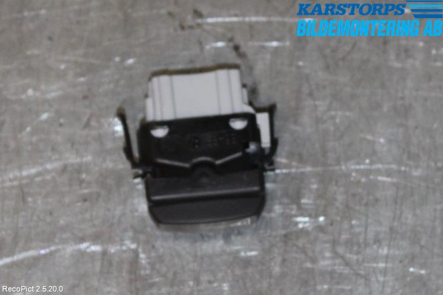 Renault TRAFIC   02-14 Strömställare Antisladd