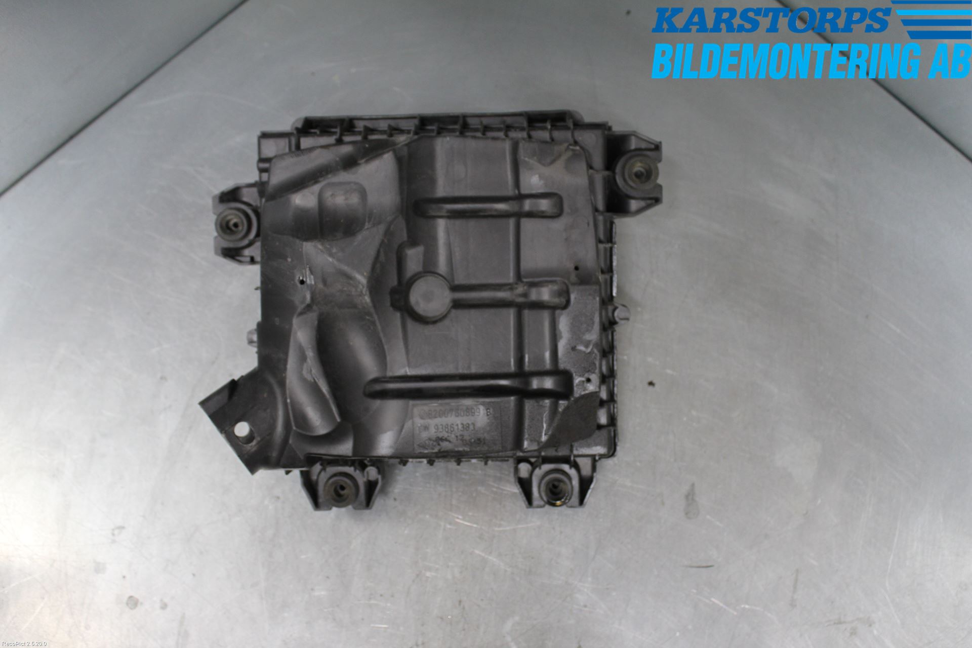 Renault TRAFIC   02-14 Luftfilter Boks