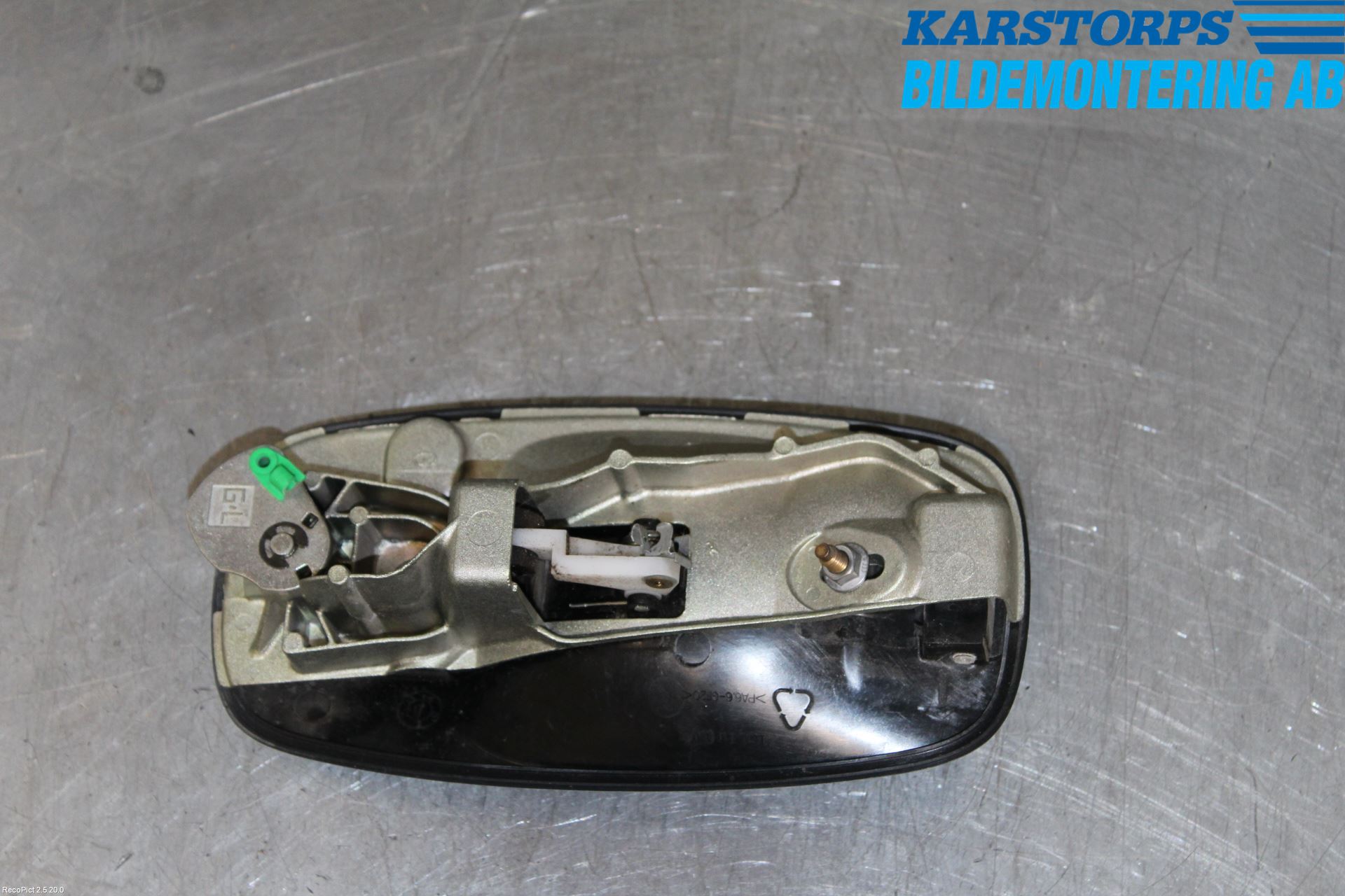 Renault TRAFIC   02-14 Dørhandtak Ytre Venstre