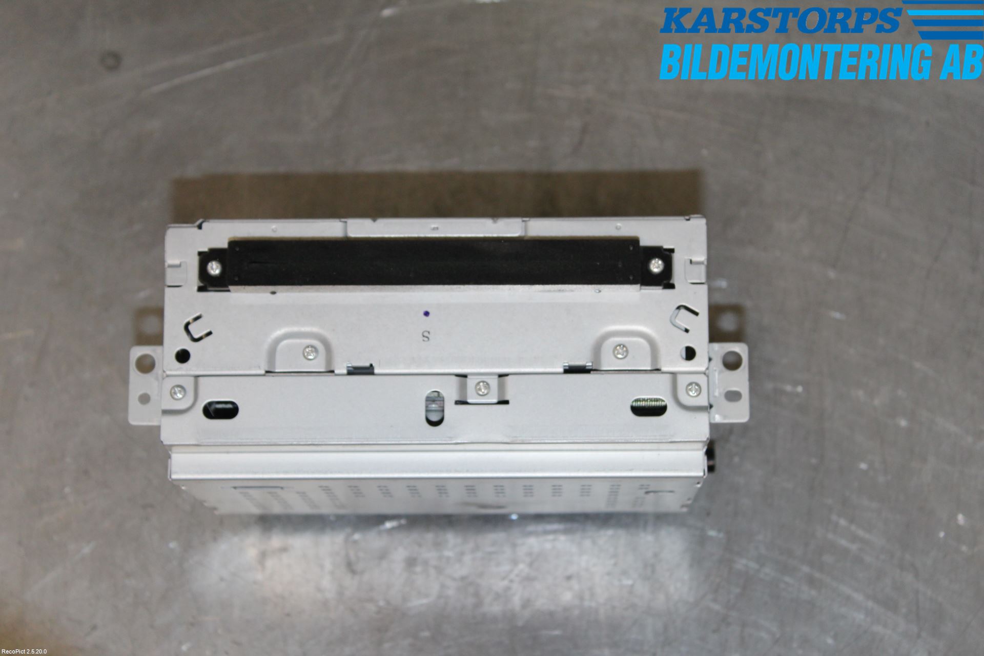 Volvo V70 08-13 Stereo Radio Med Cd