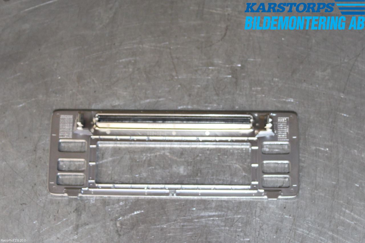 Volvo V70 08-13 Innr Radio Ramme