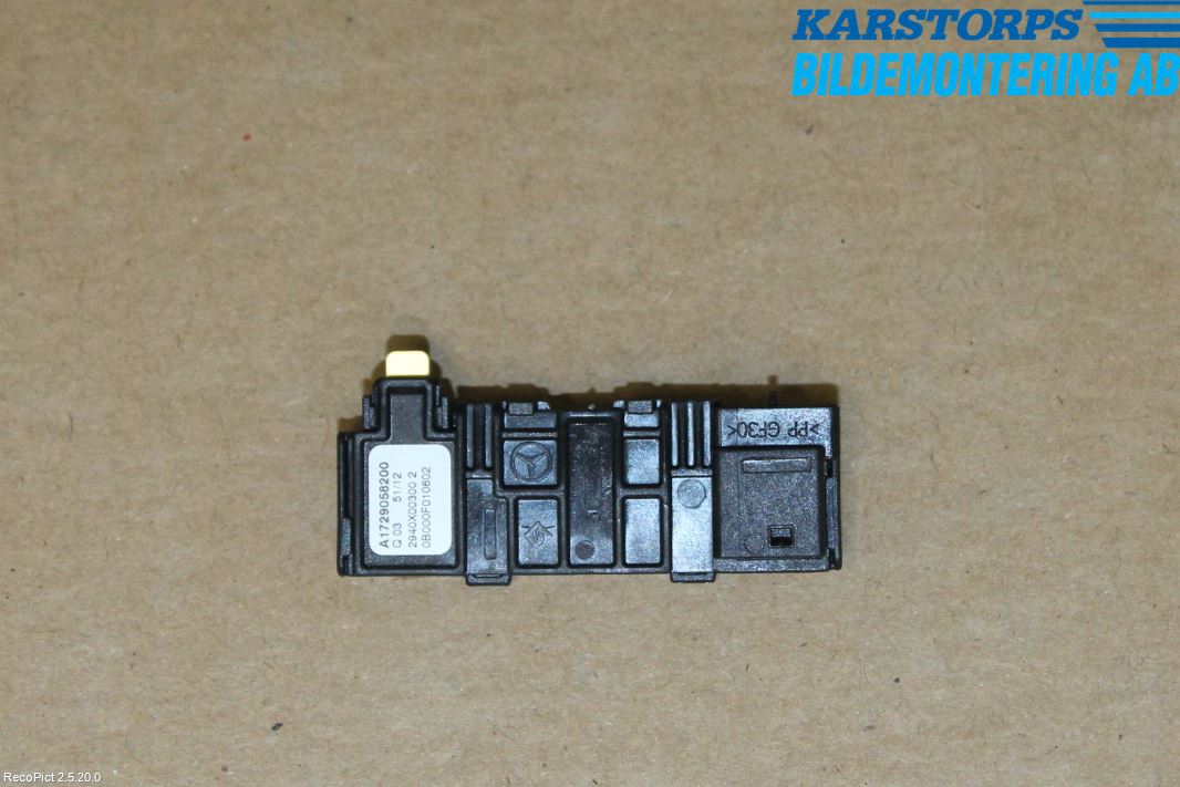 Mercedes-Benz MB E-KLASS (W212) 09-16 Varme Ac Sensor Innetempratur