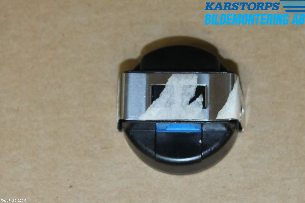 Mercedes-Benz MB E-KLASS (W212) 09-16 Sensor Regnsensor