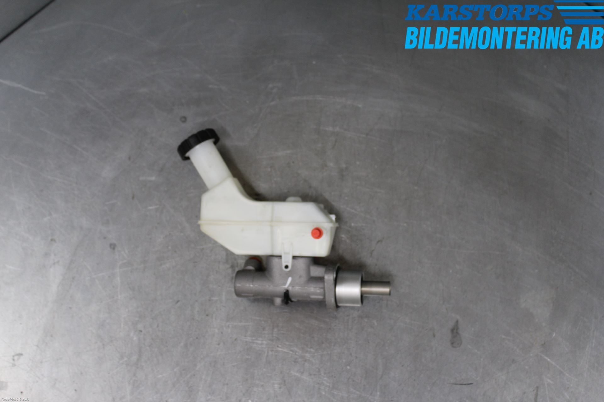 Renault CLIO III  09-12 Brems Hovedsylinder