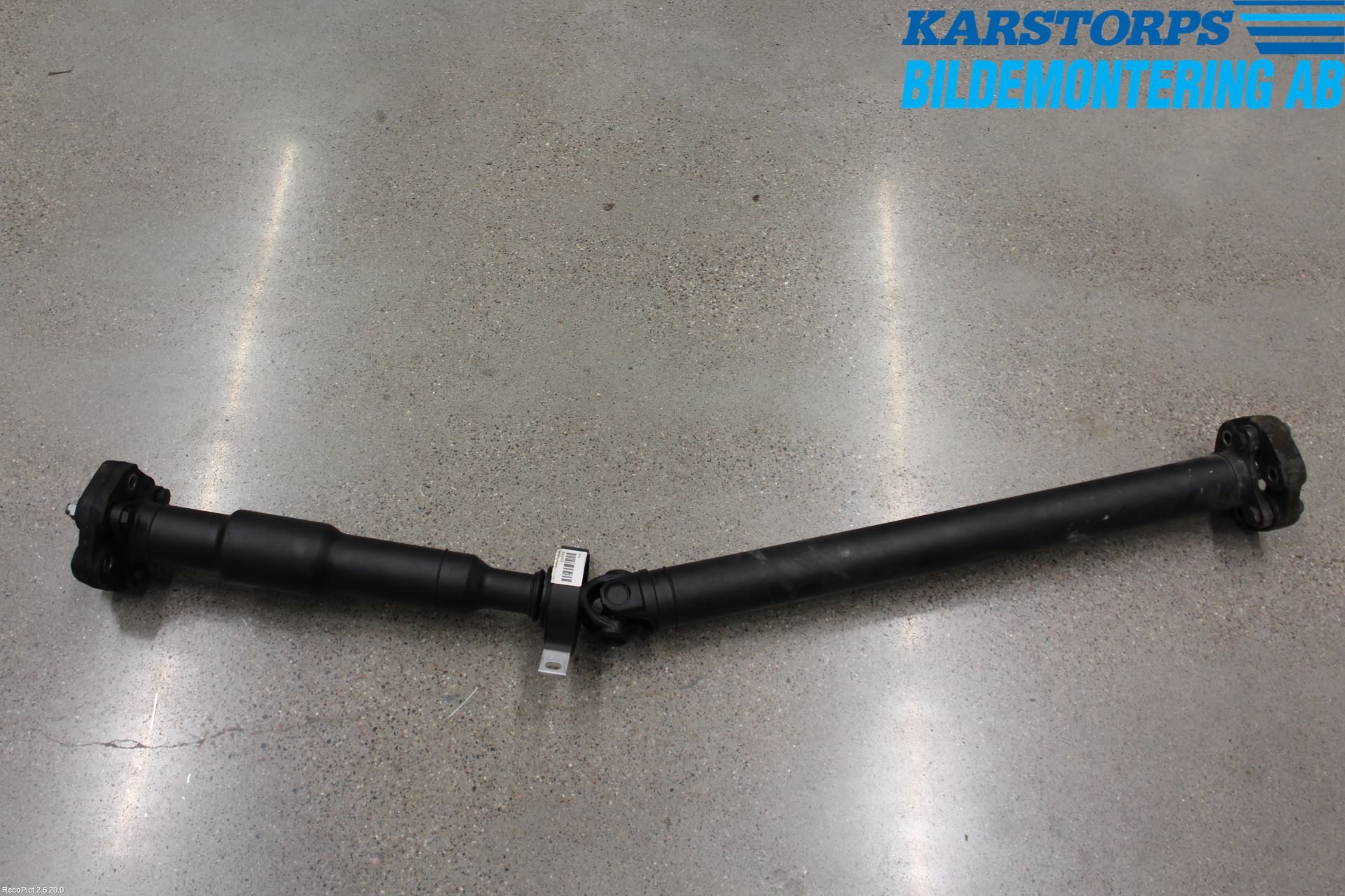 BMW 3 F30/F31/F80 12-19 Mellomaksel Kompl