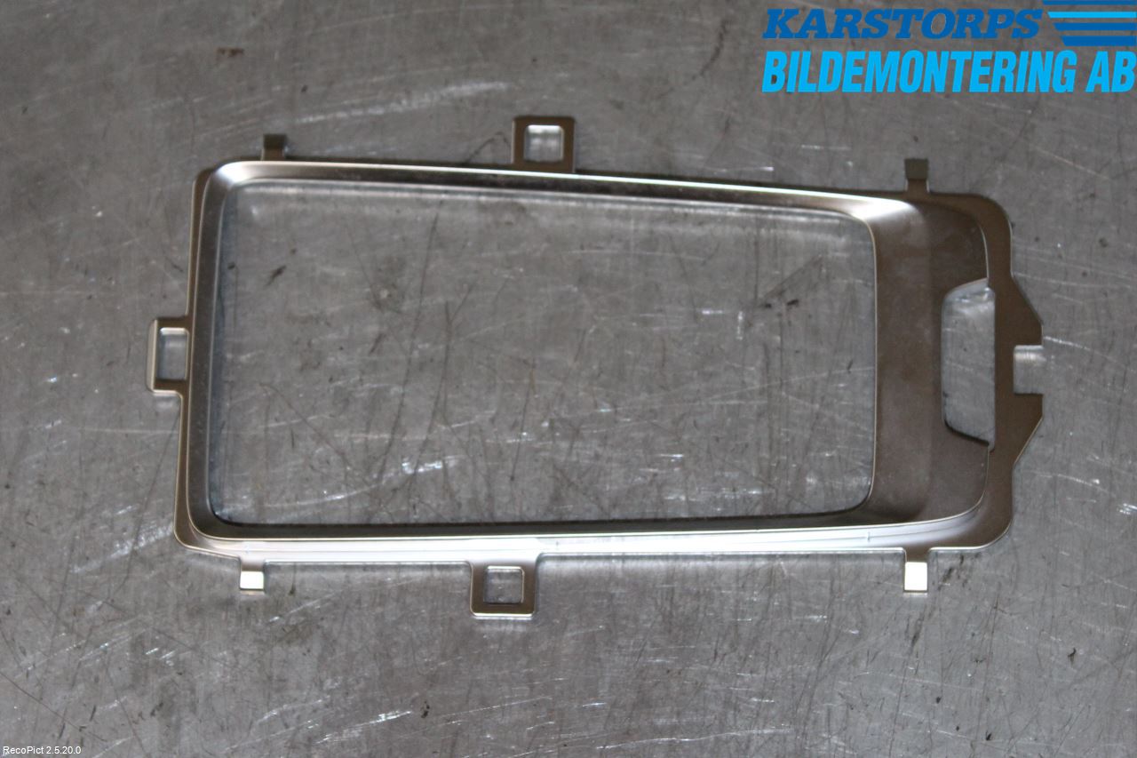 Volvo V40 12-19 Instrument Ramme