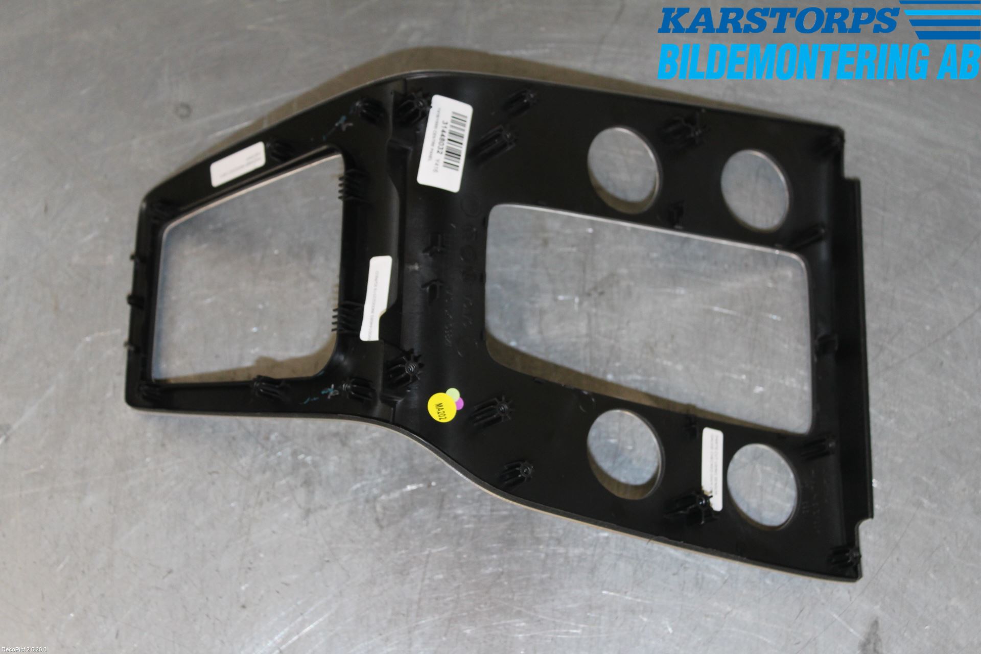 Volvo V40 12-19 Instrumentkonsoll Midt