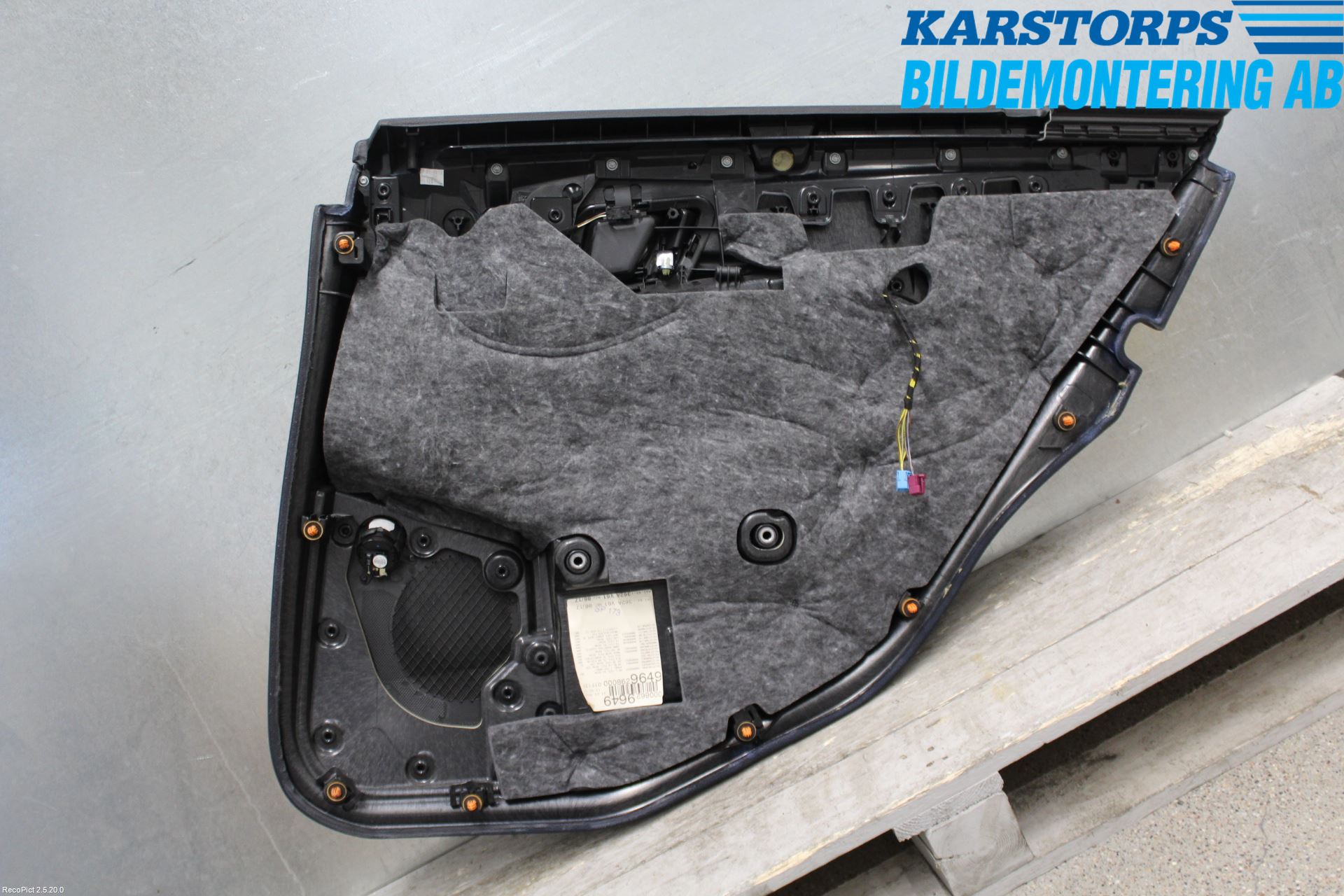 Mercedes-Benz MB E-KLASS (W212) 09-16 Innr Dørtrekk Venstre