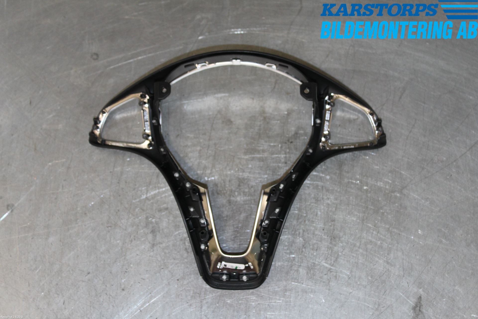 Mercedes-Benz MB E-KLASS (W213) 16-23 Rattpute (Ikke Airbag)
