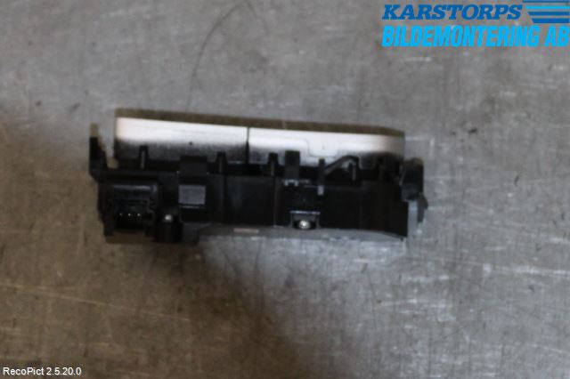 Mercedes-Benz MB E-KLASS (W213) 16-23 Bryter Varmesete