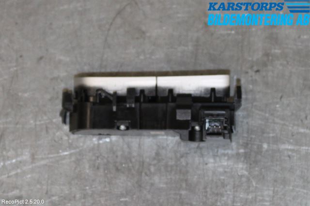 Mercedes-Benz MB E-KLASS (W213) 16-23 Bryter Varmesete