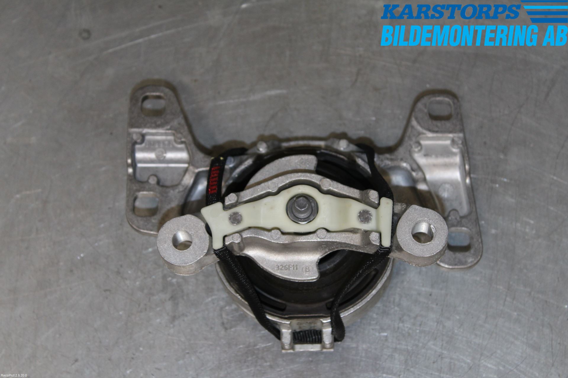Volvo V40 12-19 Motor Feste Gummi