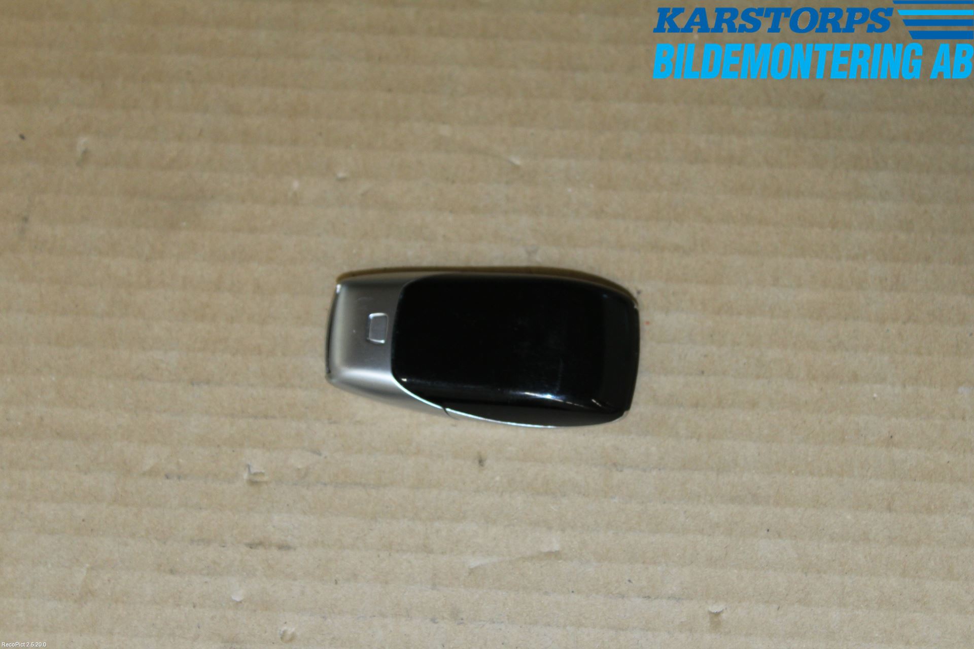 Mercedes-Benz MB E-KLASS (W213) 16-23 Nøkkel Fjernkontroll -Alarm