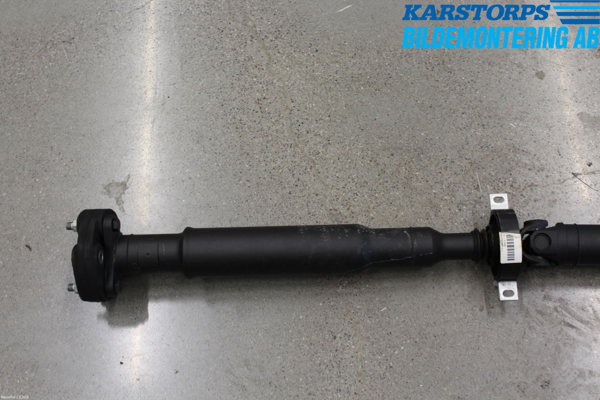BMW 5 F10/F11/F18 09-17 Mellomaksel Kompl