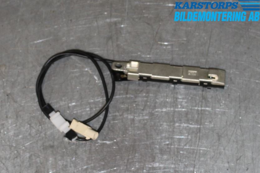 Volkswagen VW GOLF V 04-09 Stereo Antenneforsterker