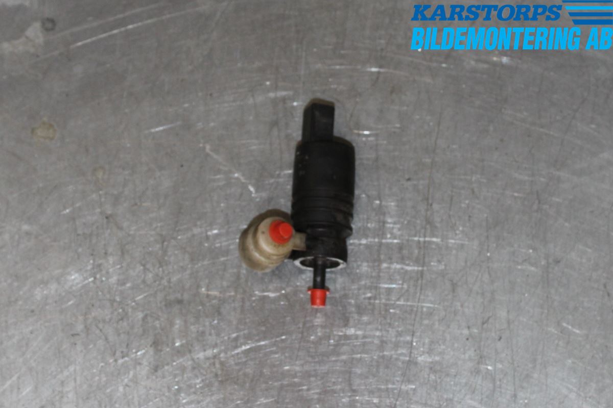 Volkswagen VW GOLF V 04-09 Spylerpumpe Frontrute