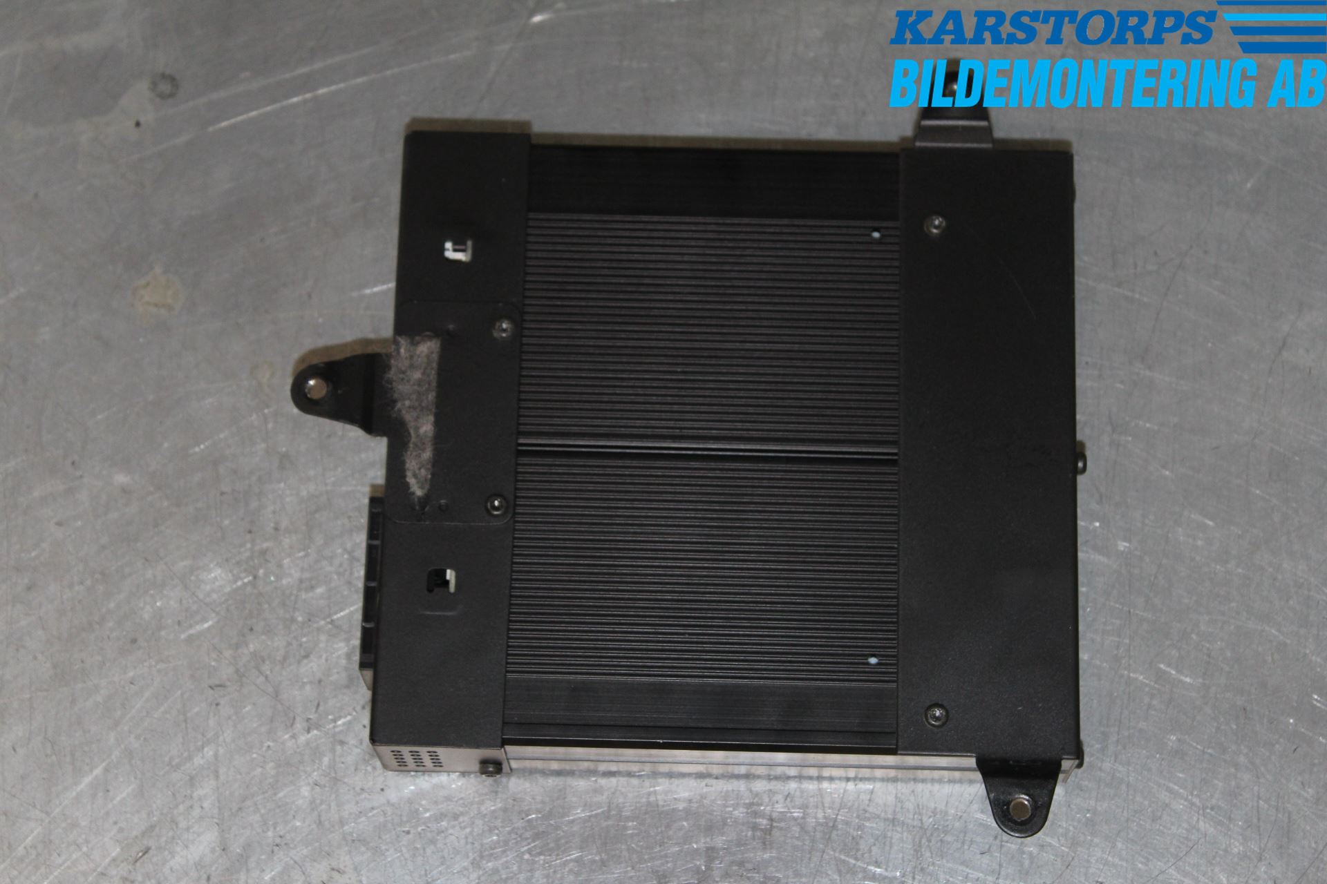 BMW 3 E46      98-05 Stereo Forsterker