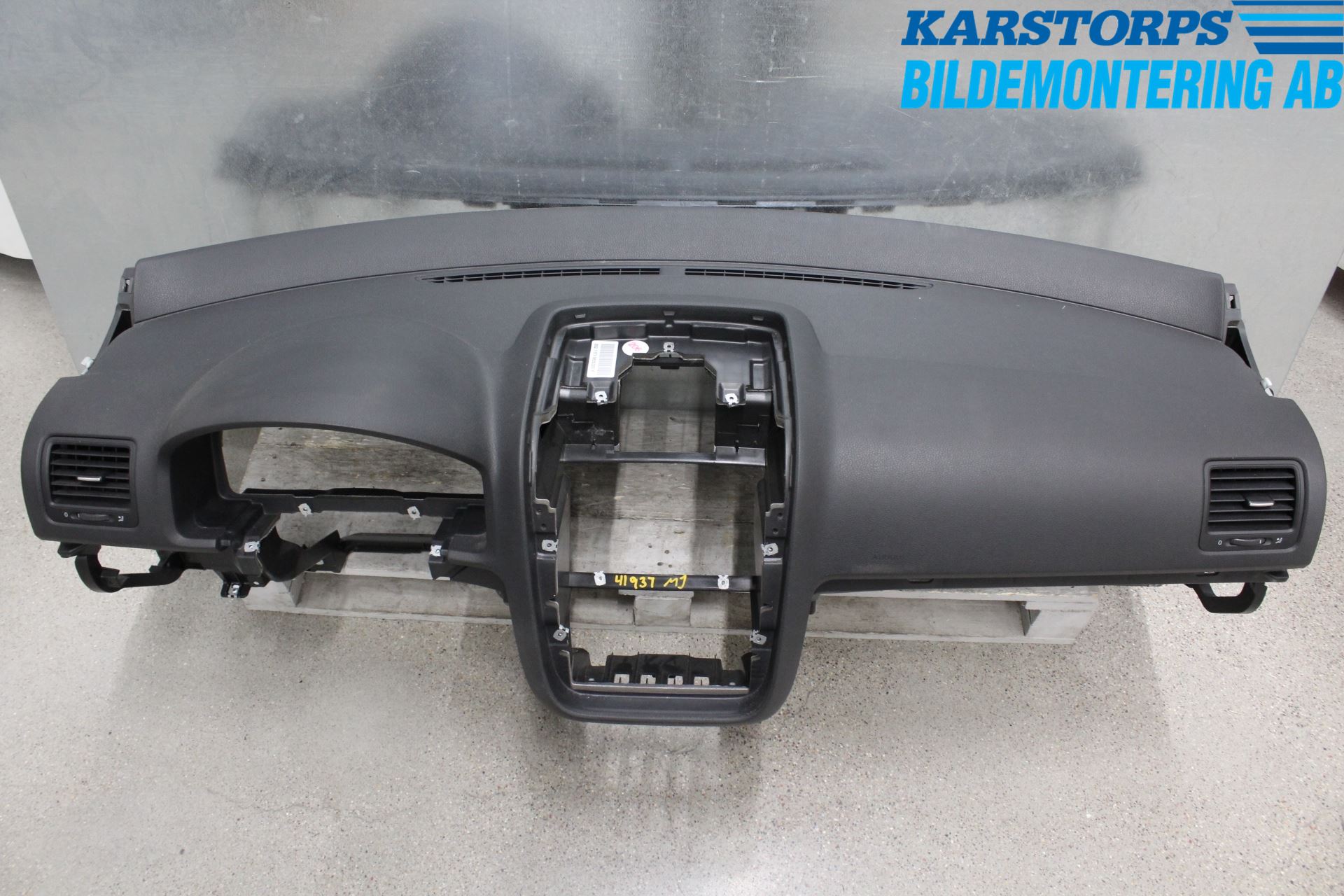 Volkswagen VW GOLF V 04-09 Dashbord