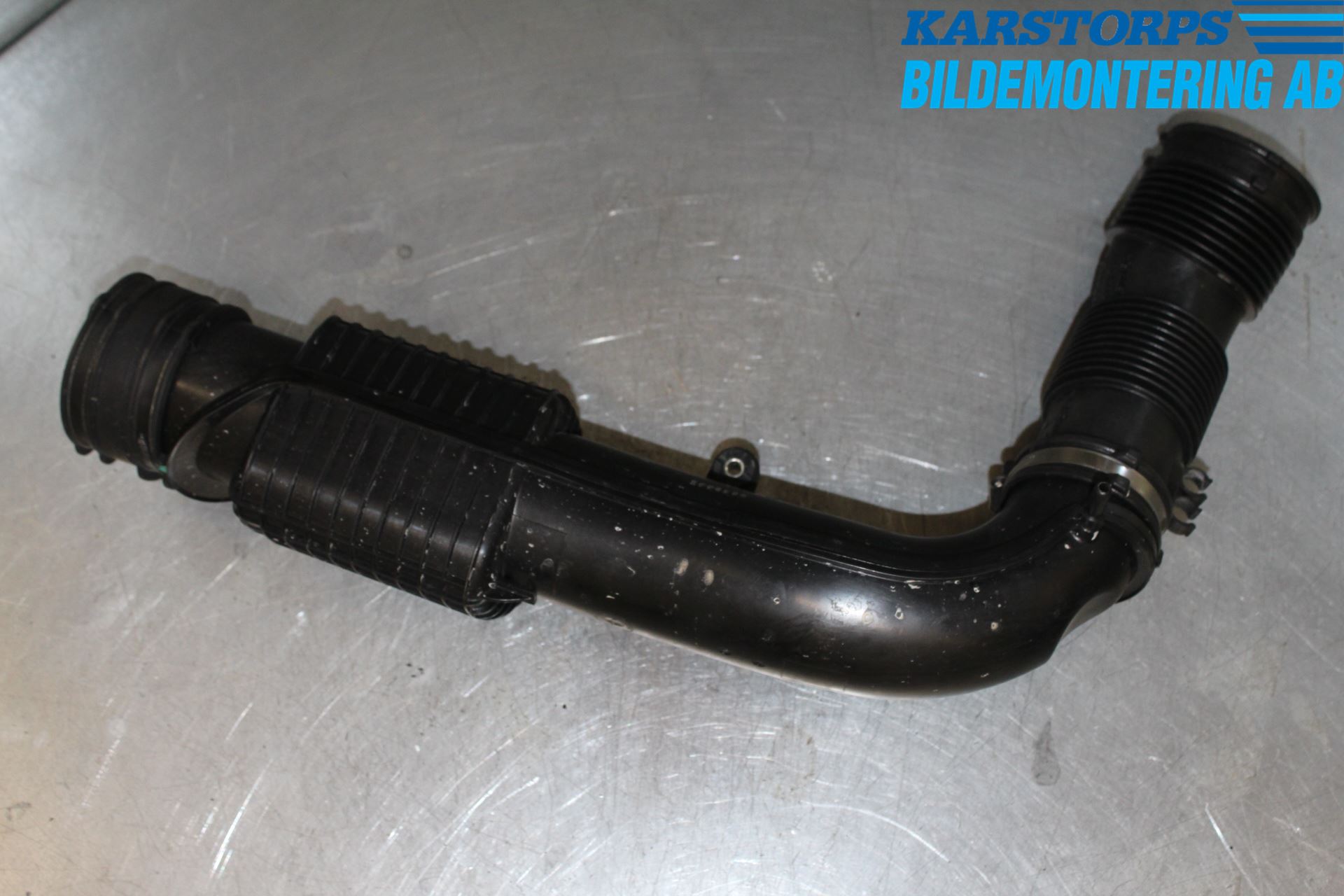 Volvo V40 12-19 Inns Gummibelg - Slange