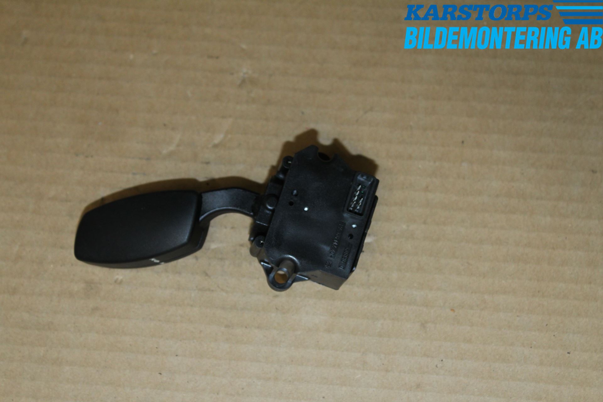BMW 5 E60/61 Sed/Tou 02-10 Bryter Cruisekontroll Hoved