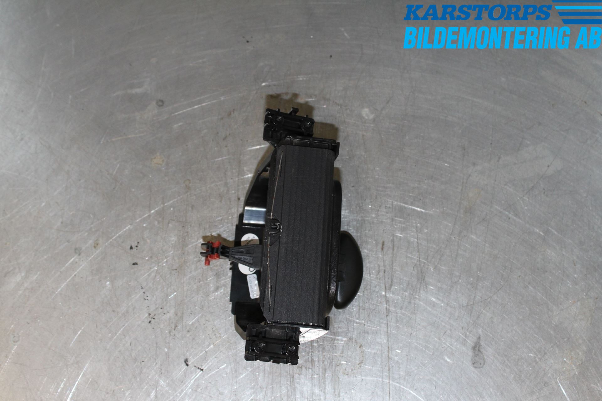 Mercedes-Benz MB C (203) 00-07 Rattdeksel - Deksler