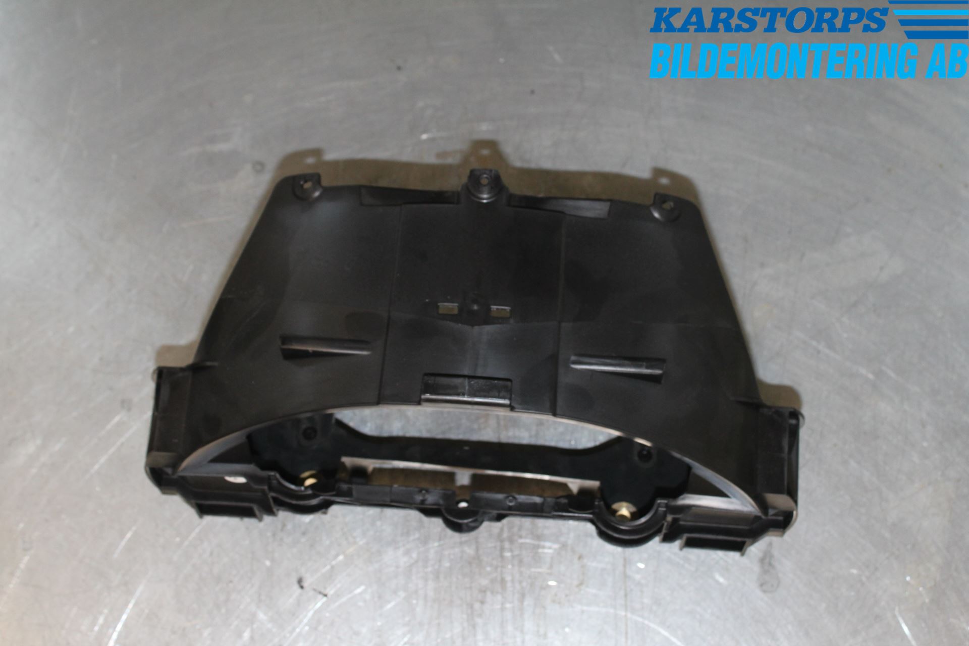 Mercedes-Benz MB C (203) 00-07 Instrument Ramme