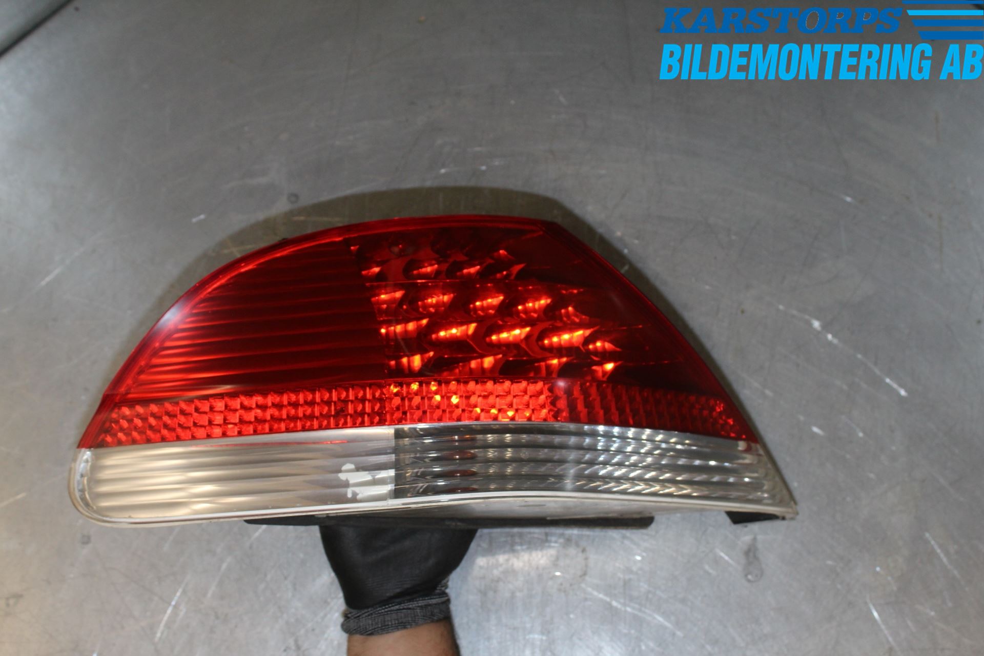 BMW 7 E65/66    00-08 Baklykt Venstre