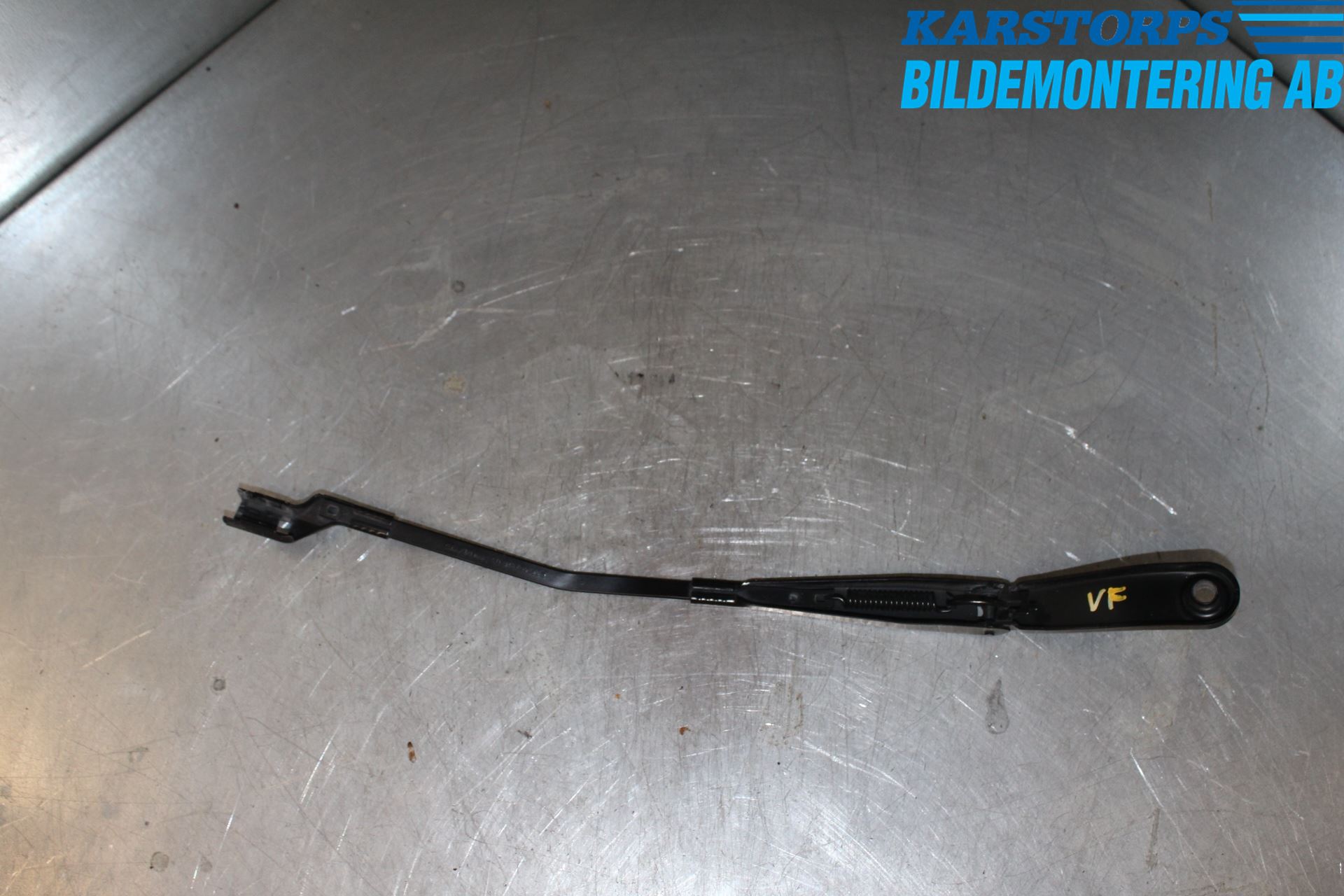 Volvo V70 08-13 Viskerarm-Armer Frontrute