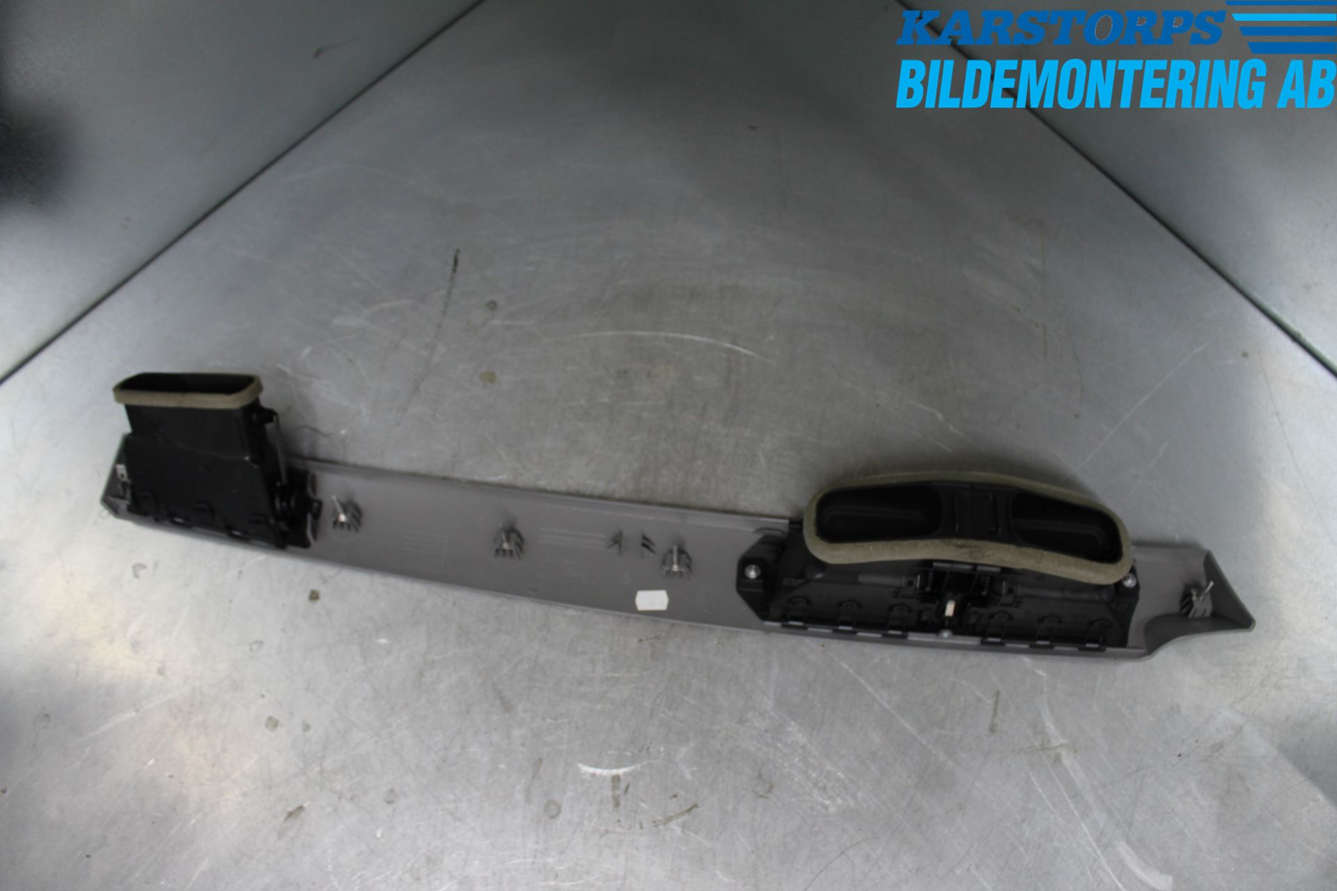 BMW 5 E60/61 Sed/Tou 02-10 Innr Dekor Instrbord