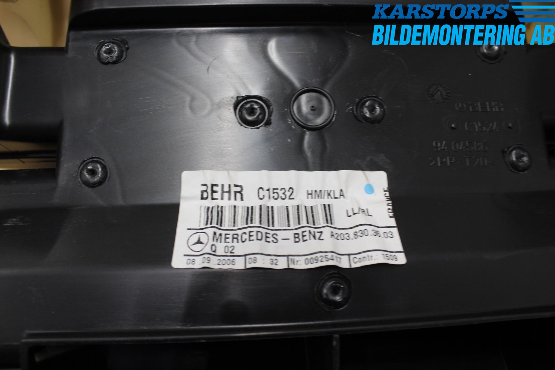 Mercedes-Benz MB C (203) 00-07 Dashbord