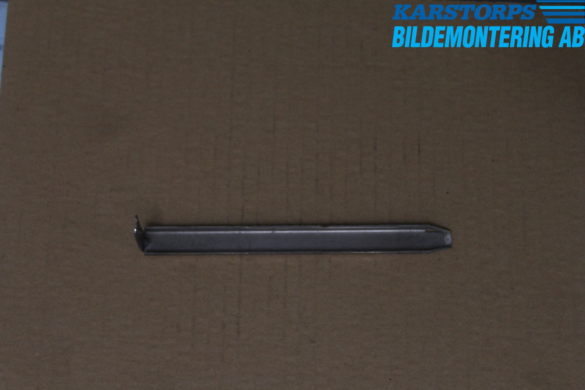 Volvo S40 04-07 Frontlykt Holder-Feste