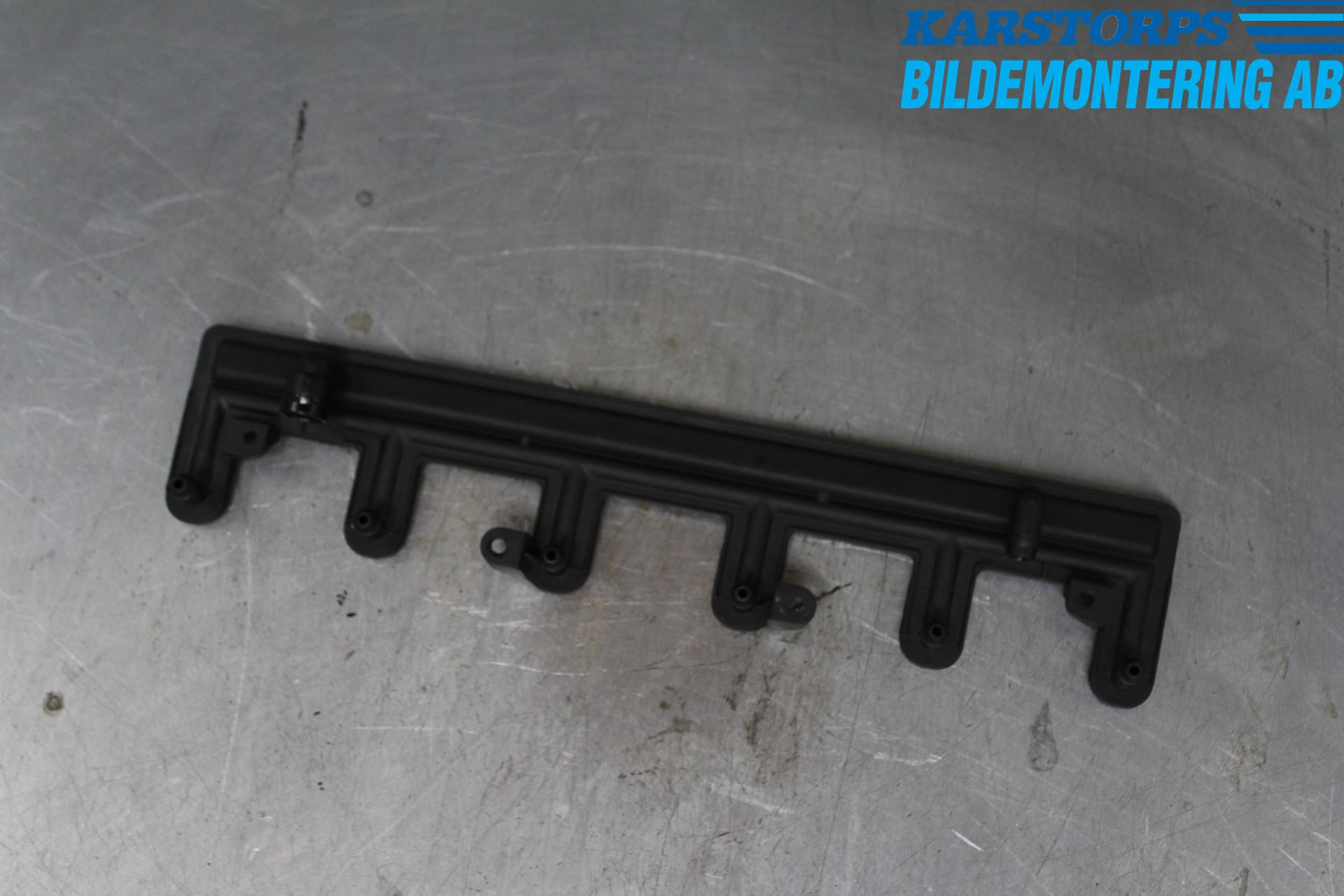 BMW 3 E46      98-05 Motor Deksel Over Motor