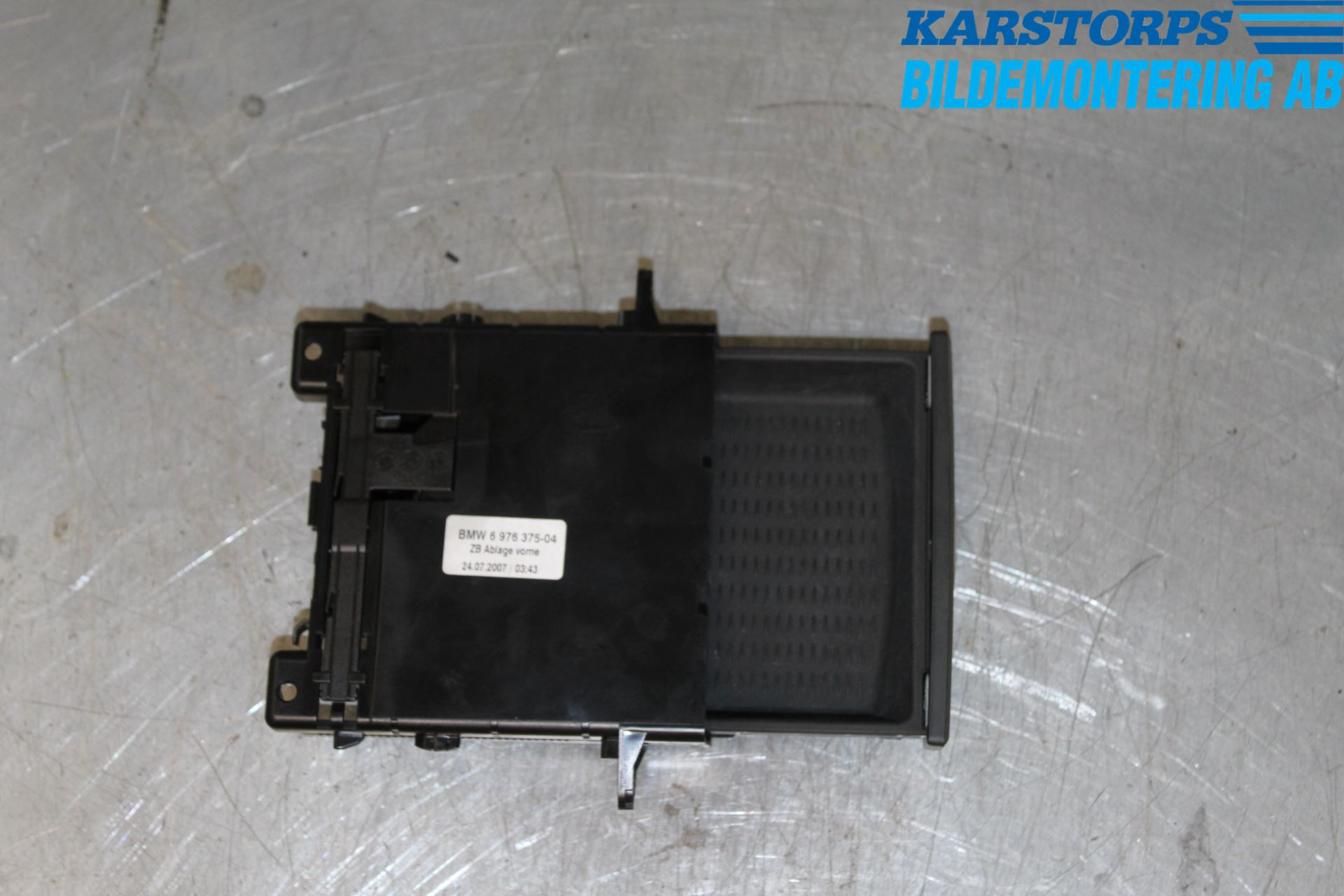 BMW 5 E60/61 Sed/Tou 02-10 Innr Oppbevaringsrom