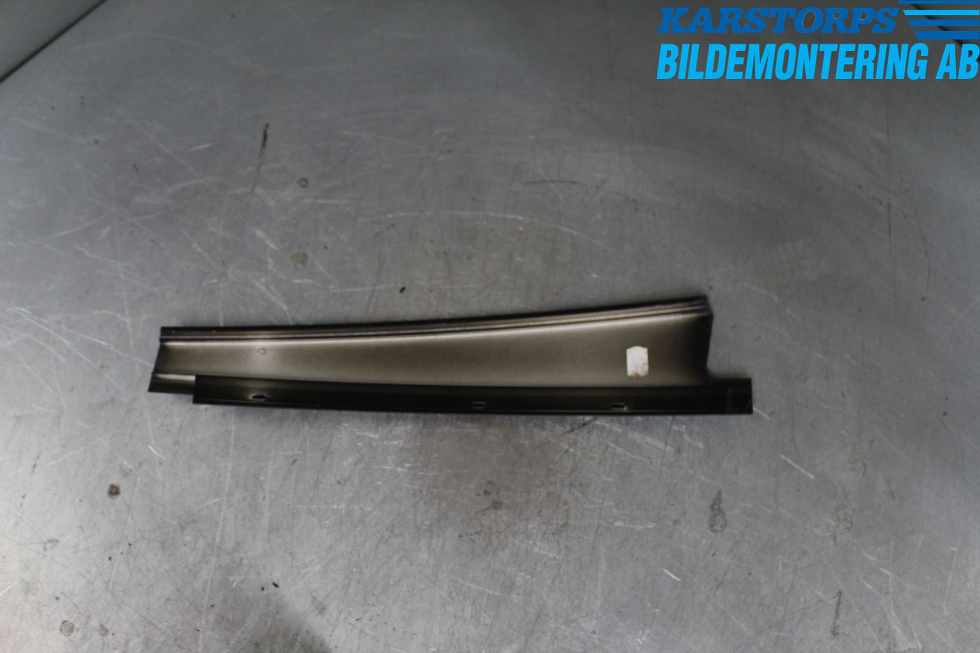 BMW 5 E60/61 Sed/Tou 02-10 Dør Dekorlist Vb