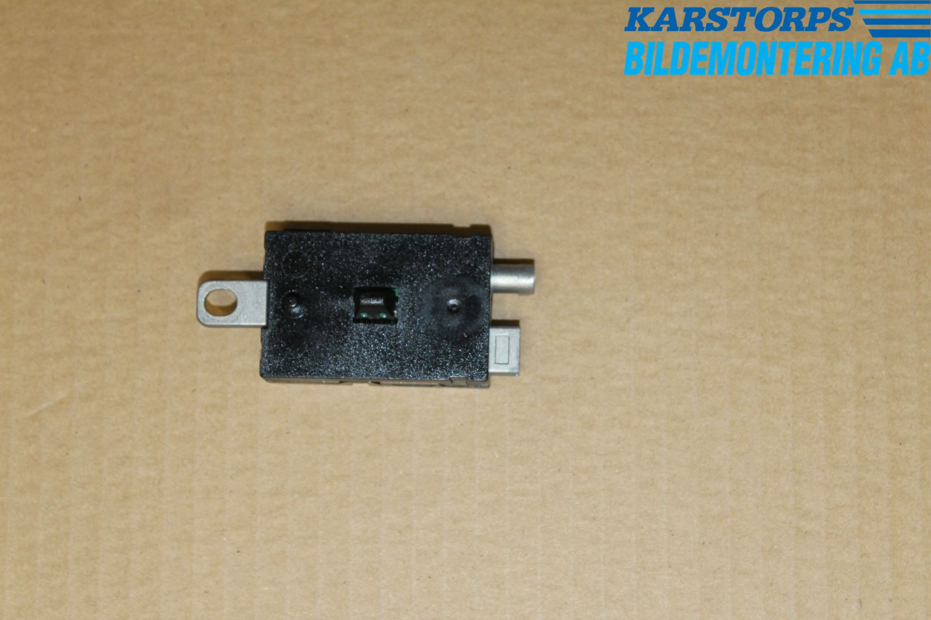Volvo V40 12-19 Stereo Antenneforsterker