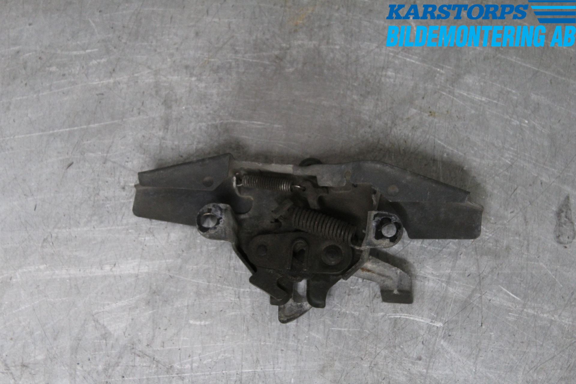 Toyota COROLLA VERSO 02-04 Panserlås
